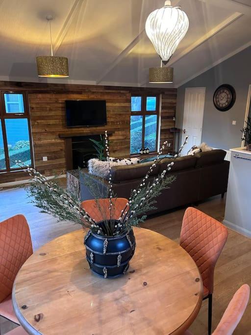 Woodside Lodge, Weybourne, Holt *